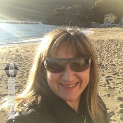 Paola - Barista - Donna  - 43 anni