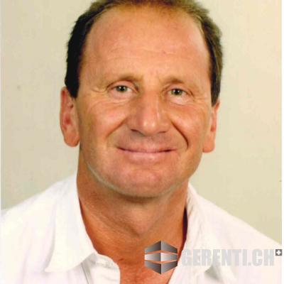 Severo - Cameriere - Uomo  - 62 anni